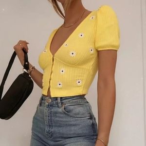 Bershka yellow top